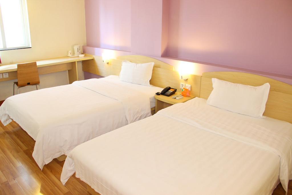 7Days Inn Dalian Heishijiao Software Park Екстериор снимка